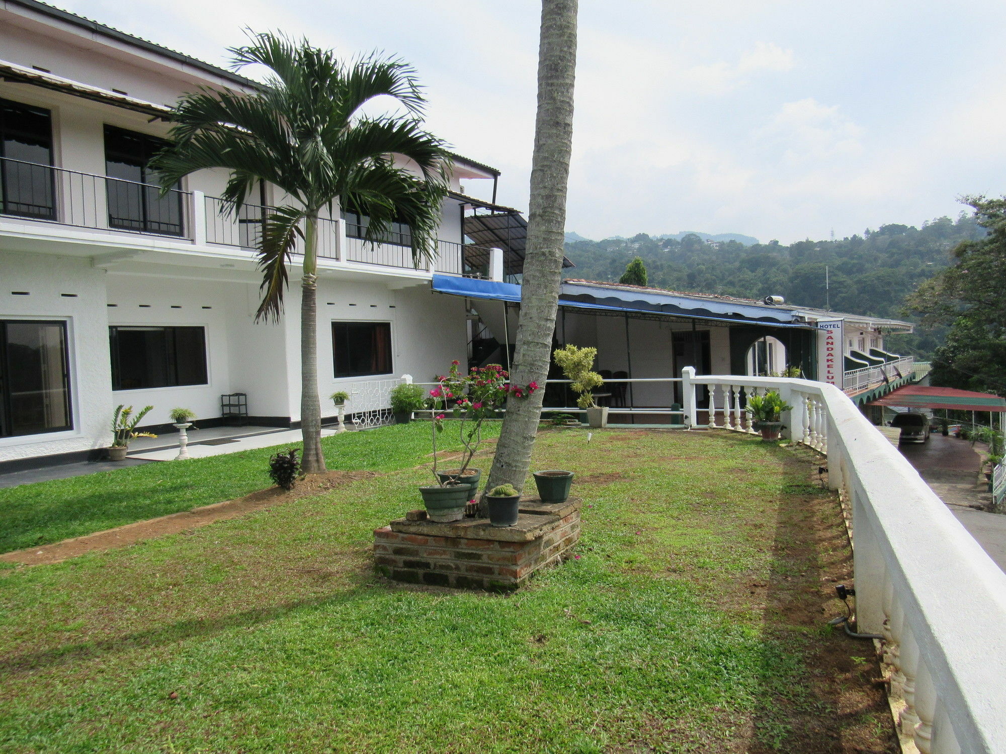 King Leisure Residence แคนดี้ ภายนอก รูปภาพ