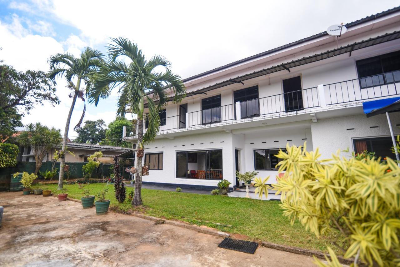 King Leisure Residence แคนดี้ ภายนอก รูปภาพ